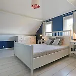 Zuiderdiep 01 - Noordzeepark Not Intended For Company Or Work-related * Ауддорп